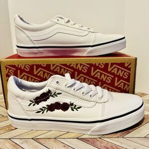 VANS Ward White Red Rose Embroidery Missy Kids 4 Low Top Sneaker Romantic